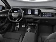 Audi Q6 e-tron S edition 83 kWh 252 PK · Trekhaak elek. wegklapbaar · Exterieurpakket zwart · Tech plus