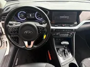 Kia Niro 1.6 GDi Hybrid DynamicLine | Navigatie | Apple Carplay / Android Auto | Climate Control | Achterruitrij Camera | Lichtmetalen Velgen |