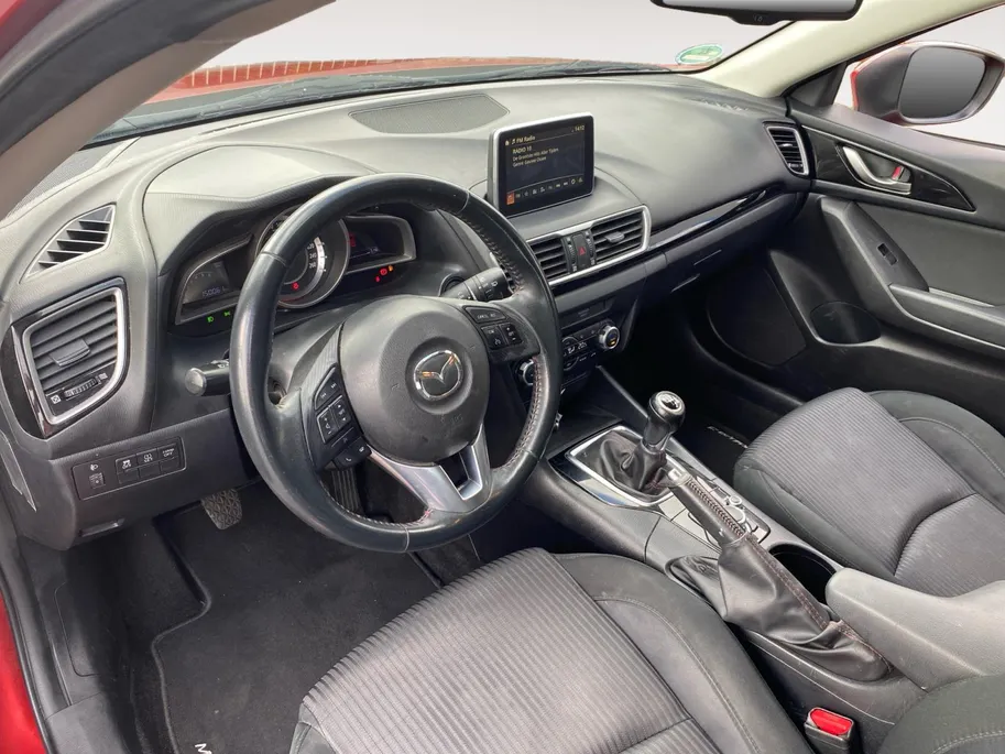 Mazda 3 2.0 Skylease Nederlandse auto | Navigatie | Trekhaak | Parkeersens | Cruise | etc.