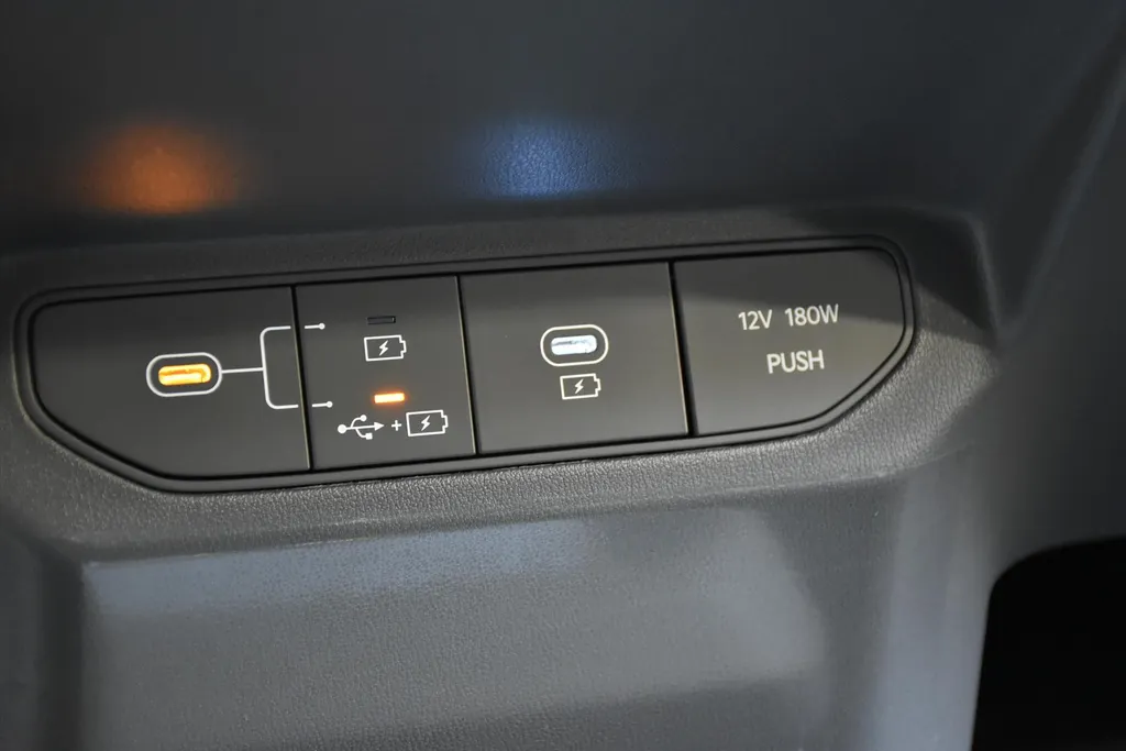 Kia EV3 81,4 kWh 204pk Air Staat in bestelling