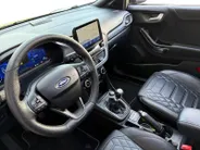 Ford Puma 1.0 EcoBoost Hybrid ST-Line Vignale | Afneembare Trekhaak | Panorama Dak | Stoel/Stuur/Voorruitverwarming | Adaptieve Cruise control | Lichtmetalen Velgen |