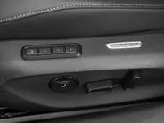 Volkswagen Passat Variant 1.5 eHybrid 272pk DSG R-Line Edition · Panoramadak · Inklap. Trekhaak · 360 Camera · Keyless · Matrix LED · Elek. Achterklep · Head-Up Display · Garantie t/m 13-11-2030 of 100.000km