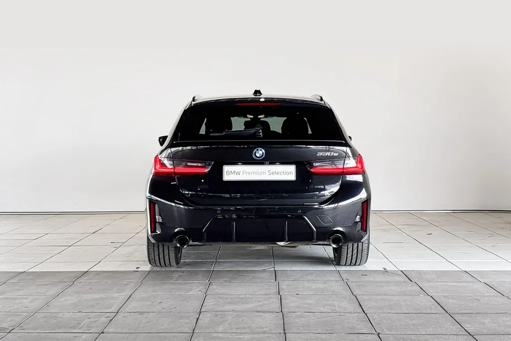 BMW 3 Serie Touring 330e