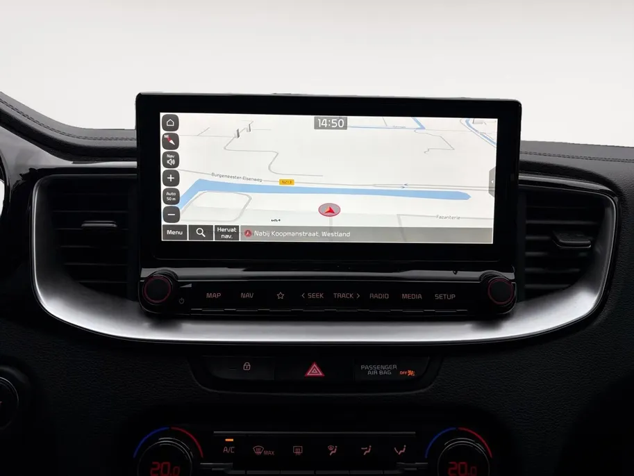 Kia Ceed Sportswagon 1.0 T-GDi DynamicPlusLine | Stoel- en stuurverwarming | Elektrisch bedienbare achterklep | Parkeersensoren voor- en achter | Achteruitrijcamera | Apple/Android Carplay | Navi | Cruise Control