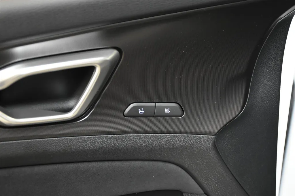 Kia Sportage 1.6 T-GDi 288pk Plug-in Hybrid AT6 GT-PlusLine DIRECT LEVERBAAR