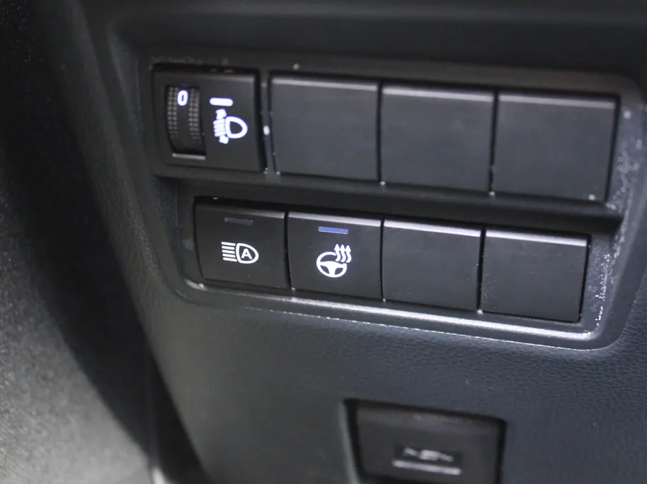 Mazda 2 Hybrid 1.5 Select | Camera | Navi | 16" LM | Panoramadak |