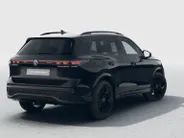 Volkswagen Tiguan R-Line Edition 1.5 eHybrid 272 PK 6 versn. DSG · Black Style Pakket · Comfort Pakket Plus · Interieur Style Pakket · Panoramaschuif-kanteldak · Soundsysteem 'Harman Kardon' · Trekhaak inklapbaar, met elektrische ontgrendeling, incl. aanhangermanoeuvreerhu