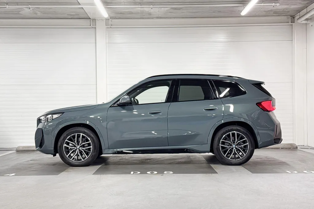 BMW iX1 eDrive20