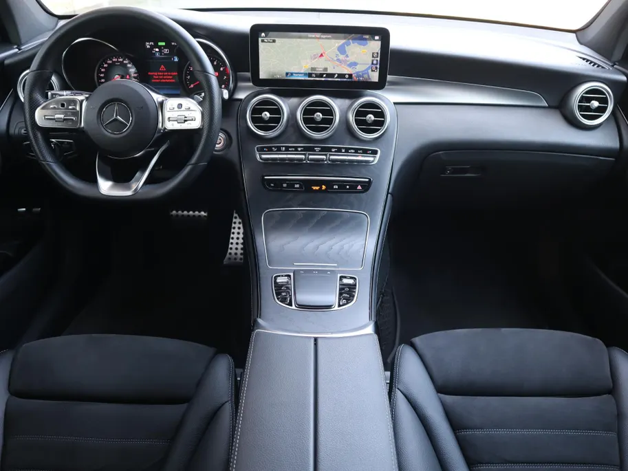 Mercedes-Benz GLC 300e 4MATIC Business Solution AMG l Achteruitrij camera l Cruise controle l Electrische achterklep
