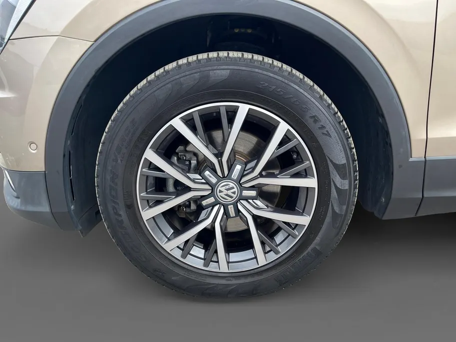 Volkswagen Tiguan 1.4 TSI ACT Highline | Navigatie | Stoelverwarming | Automaat | Adaptive Cruise Control