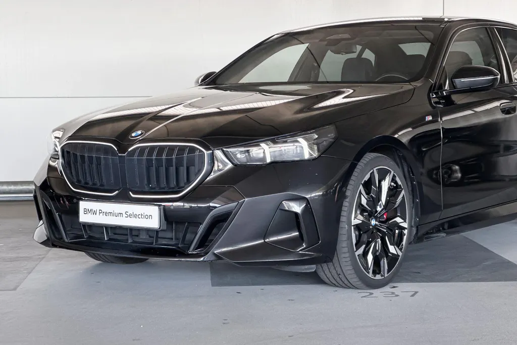 BMW 5 Serie Sedan 520i M-Sport Pro