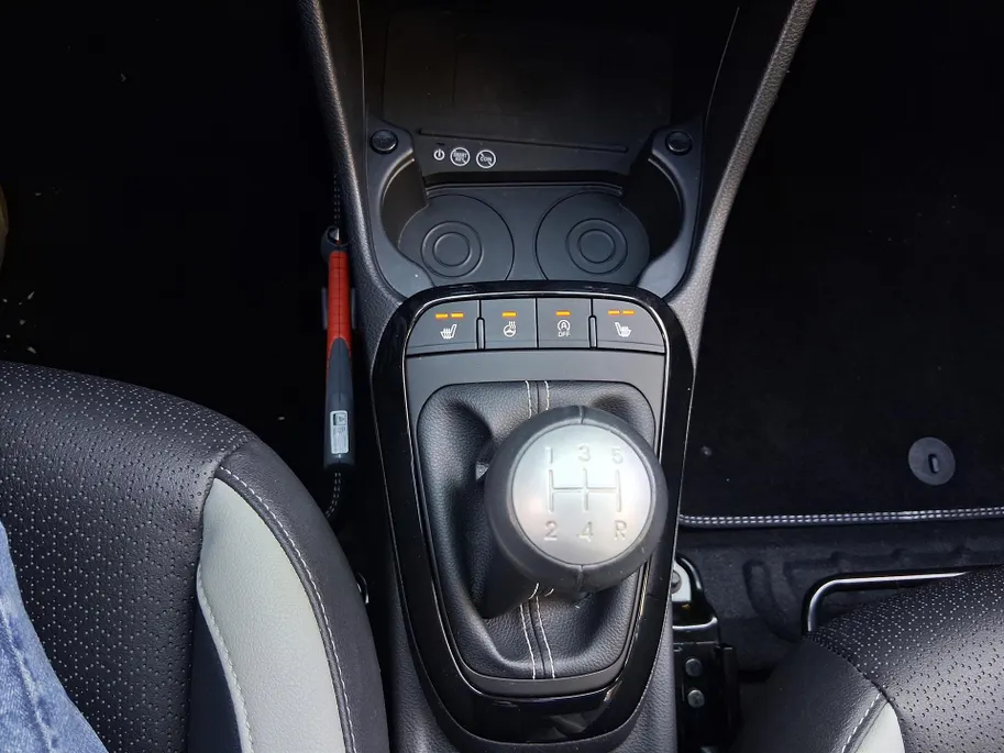 Kia Picanto 1.0 DPi 67pk GT-Line / Navigatie + Camera / Schuif-kanteldak / Climate en Cruisecontrol! /