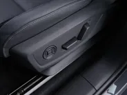 Audi Q6 e-tron 252pk S edition 83 kWh · SOH 97,5% · Panoramadak · Leder · 360 Camera · Luchtvering · Wegklapbare Trekhaak · Stoelverwarming Voor + Achter ·