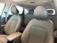 Hyundai Kona 1.6 HYBRID | PREMIUM SKY | OPEN DAK | MIRAGE GREEN |