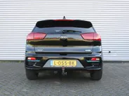 Kia e-Niro ExecutiveLine 64 kWh | Trekhaak | Stuur-/stoelverwarming + ventilatie | Leer | 17' LM | Cruise adapt. | Dodehoek detectie | LED | JBL audio |