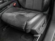 Audi e-tron 55 300kW/408PK S Line 95Kwh · SOH 94,6% · Panoramadak · Leder/Alcantara · 360°Camera + Parkeersensoren · Stoelverwarming ·