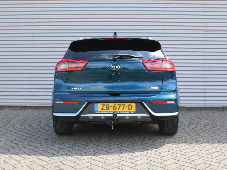 Kia Niro 1.6 GDi Hybrid ExecutiveLine | Trekhaak | Stuur-/stoelverwarming + ventilatie | Camera | Cruise adapt. | 18' LM | Leer | JBL audio |
