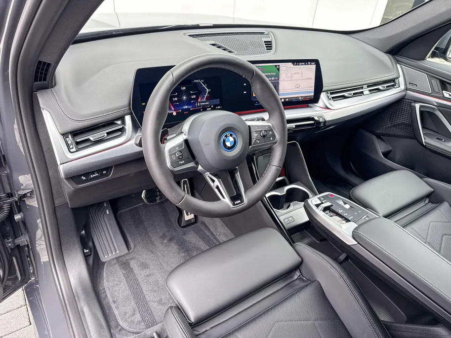 BMW iX1 eDrive20 67 kWh M Sport Edition