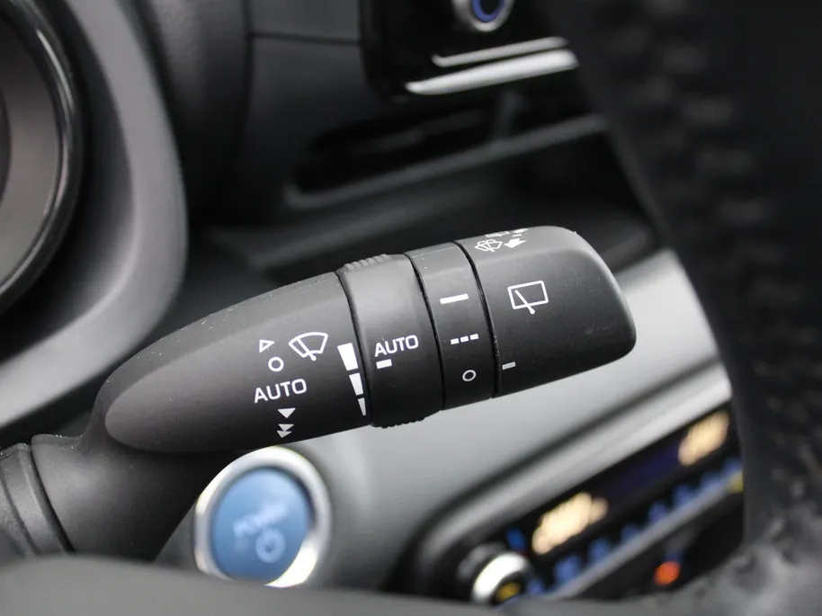 Mazda 2 Hybrid 1.5 Agile | Comfort Pakket | Airco | Apple carplay / Android auto | 15' LM |