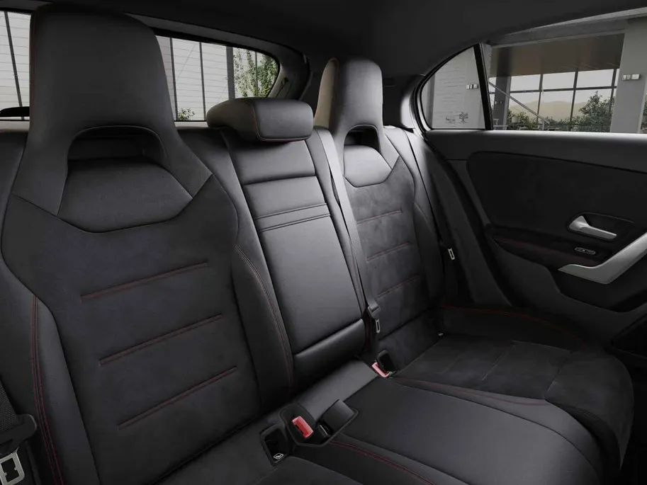 Mercedes-Benz A-Klasse 250 e Business Solution AMG