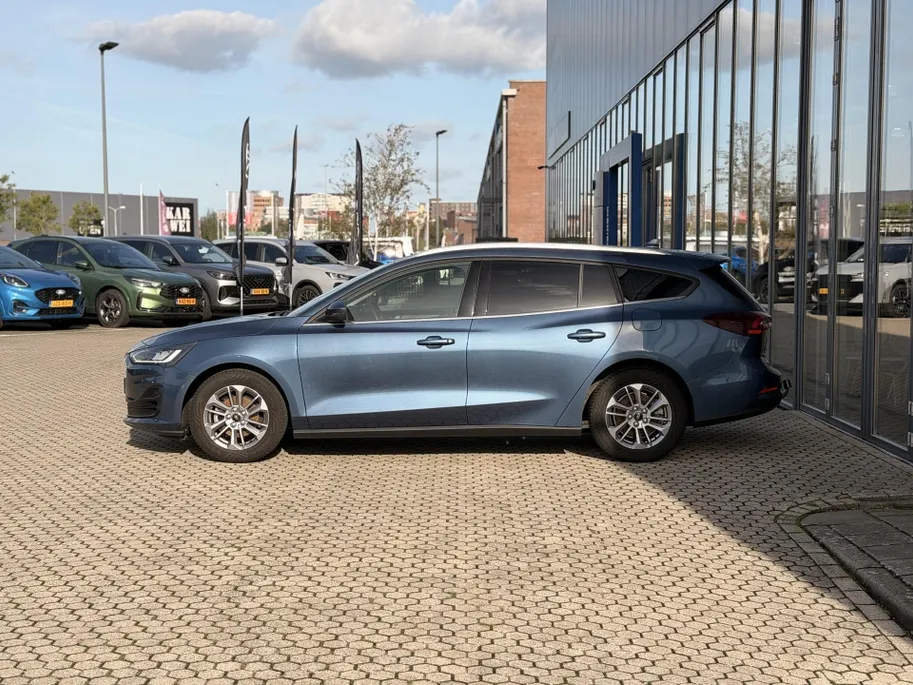 Ford Focus Wagon 1.0 EcoBoost Hybrid Titanium TREKHAAK I  DRIVER ASSISTANCE PACK I WINTER PACK I APPLE CARPLAY / ANDROID AUTO I