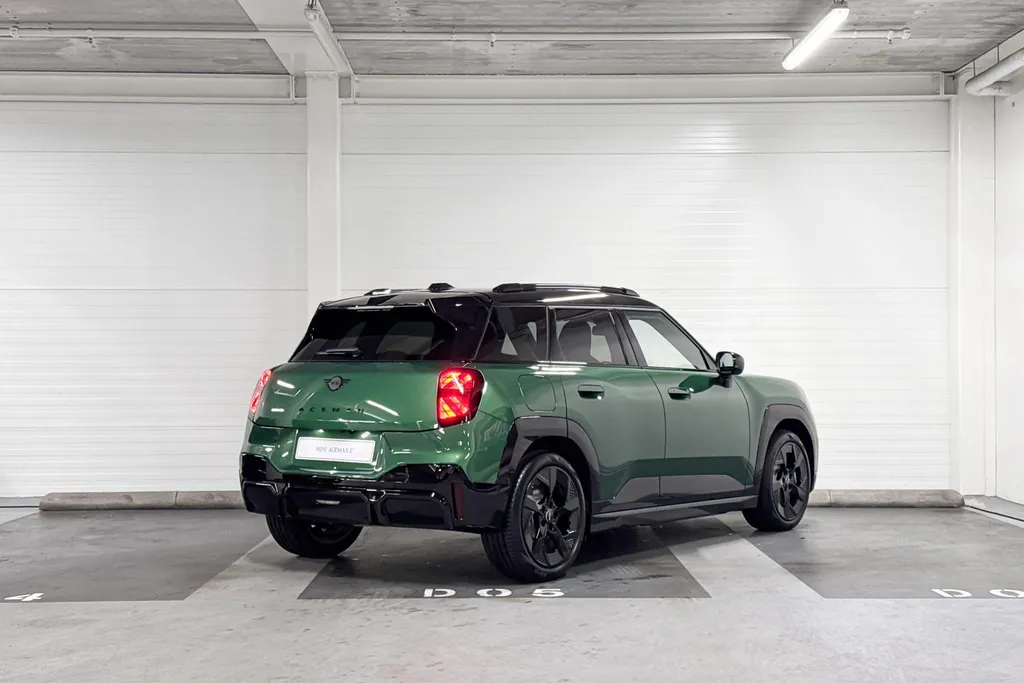 MINI Aceman E John Cooper Works L