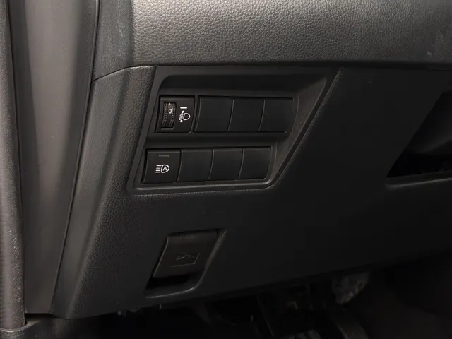 Toyota Yaris 1.5 Hybrid Active | Camera | Climate Control | NW All Seasons