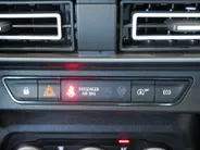 Dacia Sandero 1.0 TCe 90 Journey *Navi(Carplay)+Camera*Parkeersensoren*Climate*Dodehoek Detectie*Mooie auto!