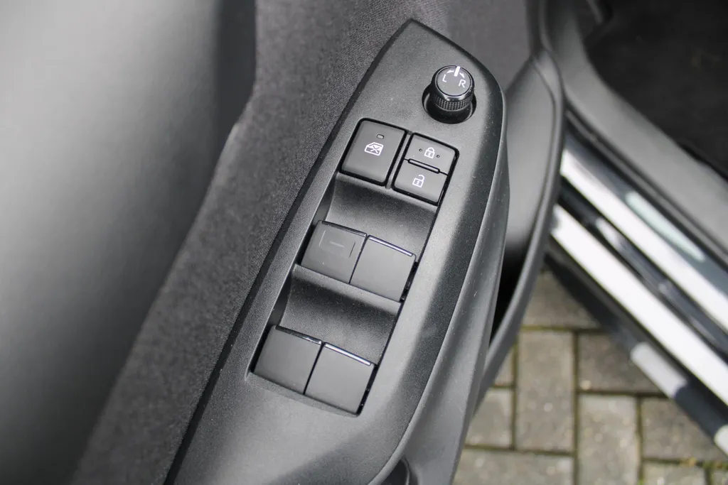 Mazda 2 Hybrid 1.5 Agile | Airco | Cruise | Automaat | 15' LM |