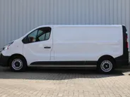 Renault Trafic 2.0 dCi 120PK L2H1 Comfort | Navi | Airco | Trekhaak | Cruise | Parkeersensoren | Volledig betimmerd |