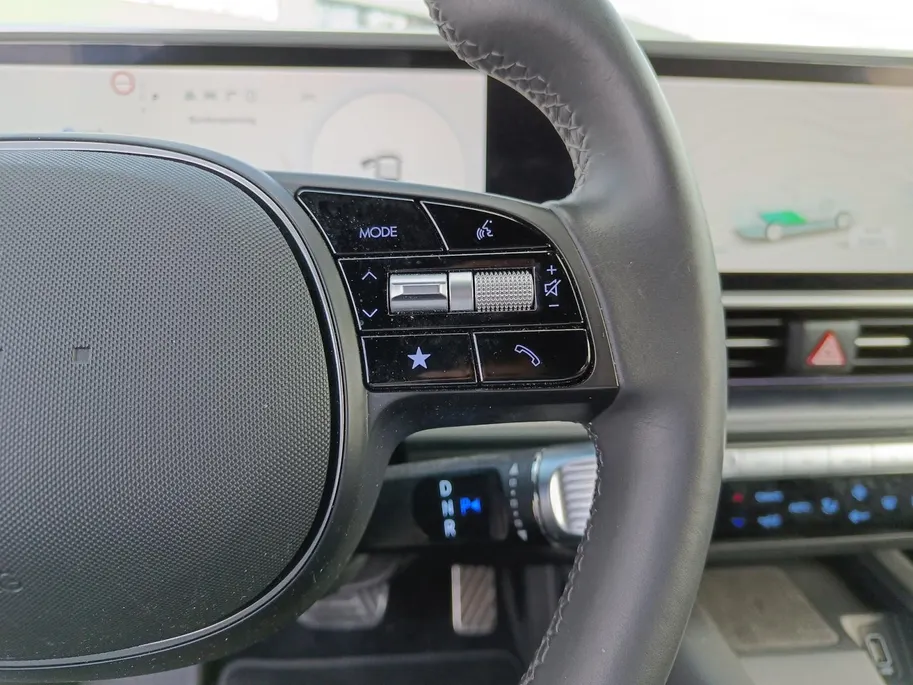 Hyundai IONIQ 6 Connect 77.4 kWh |