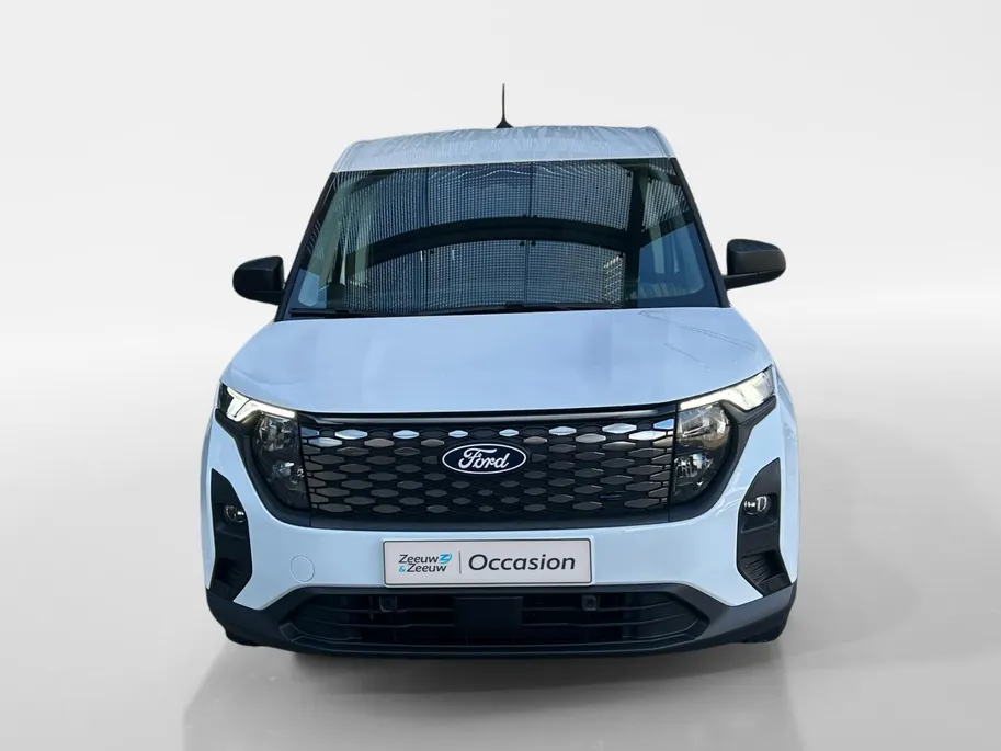 Ford E-Transit Courier Limited 44 kWh |Trehaak| Camera| Apple Carplay/Android Auto| stuurwiel verwarmd| 12 maanden Bovag Garantie|
