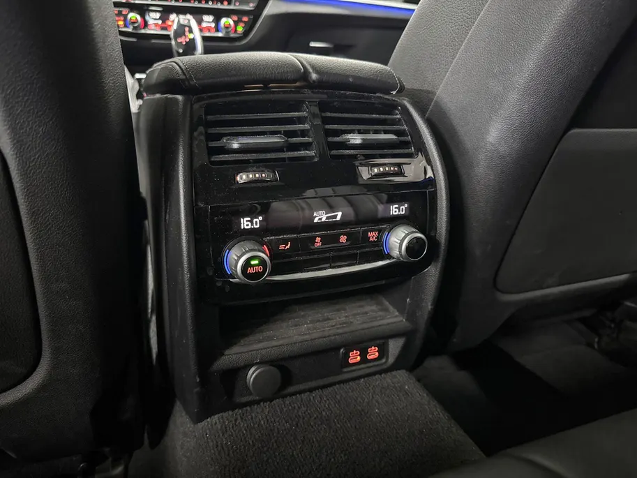 BMW 5 Serie Touring 540i xDrive High Executive