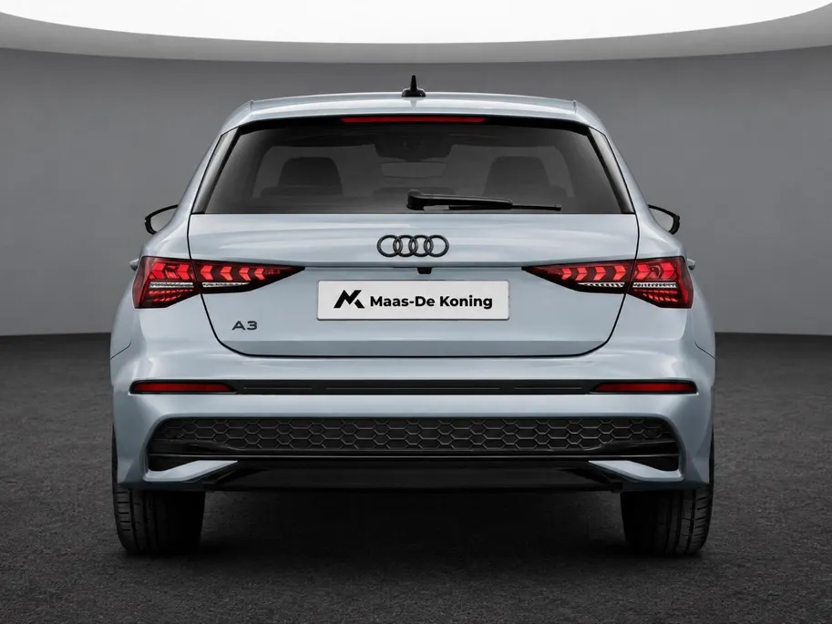 Audi A3 e-hybrid Advanced edition 204 PK · MMI experience plus · Optiekpakket zwart plus · Privacy glas