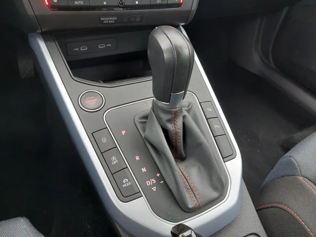 SEAT Arona 1.0 EcoTSI FR Business Connect PDC V+A | rijklaarprijs !!