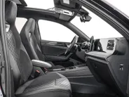 Volkswagen Tiguan 1.5 eHybrid 272pk DSG R-Line Business · Trekhaak · Panoramadak · Dodehoeksensoren · Apple/Android Car Play · Camera · Garantie t/m 23-08-2028 of 100.000km
