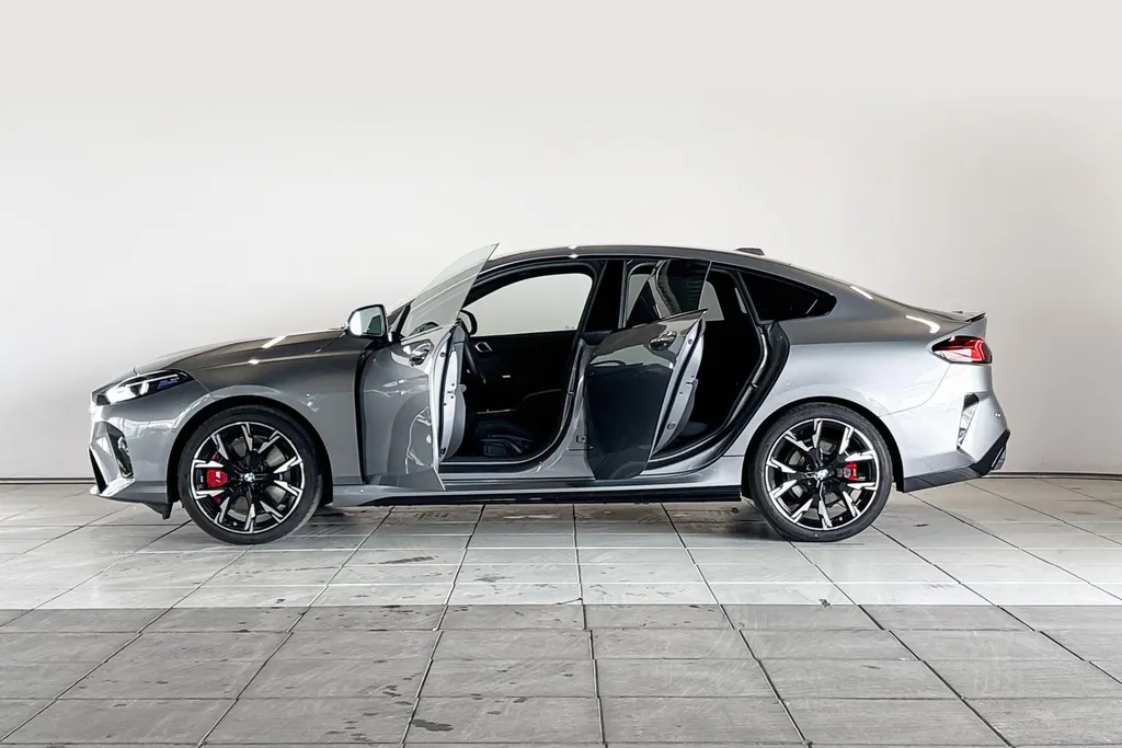 BMW 2 Serie Gran Coupé 220 M Sportpakket Pro Premium Pack