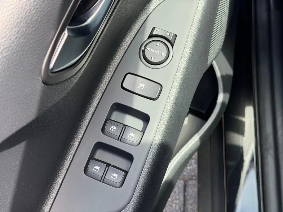 Kia Stonic 1.0 T-GDi MHEV 100pk DCT7 DynamicLine