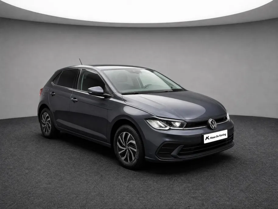 Volkswagen Polo 1.0 TSI 95pk DSG Life Edition · Camera · Apple/Android Car Play · Stoelverwarming · Navigatie · P-Sensoren · 15'' Inch · Garantie t/m 15-07-2028 of 100.000km