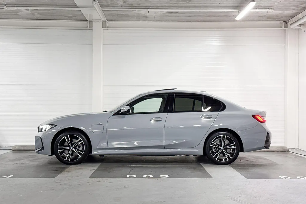 BMW 3-serie 330e