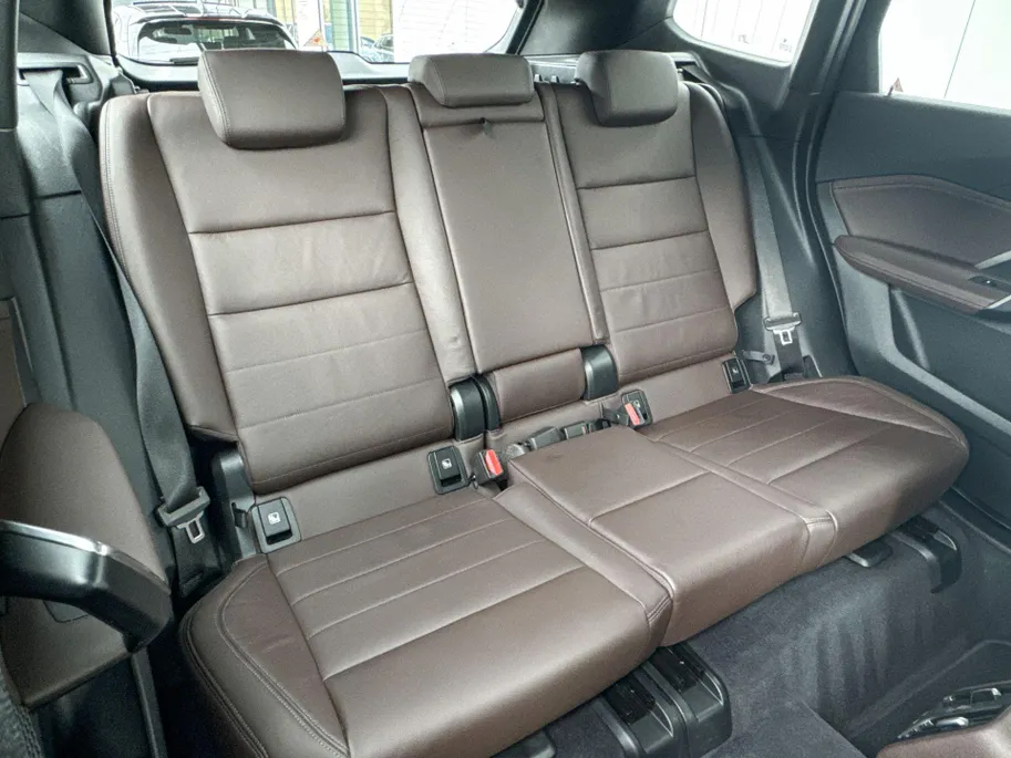 BMW X1 xDrive23i