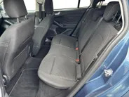 Ford Focus Wagon 1.0 EcoBoost Hybrid Titanium 155PK Automaat | NL-Auto | 1e Eigenaar | Navigatie | Climate Control | Parkeersensoren | Privacy Glass