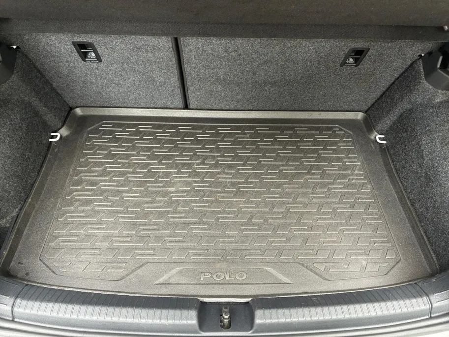 Volkswagen Polo 2.0 TSI GTI *Automaat*Navigatie*Parkeersensoren*LM.Velgen*Dealer Onderhouden!