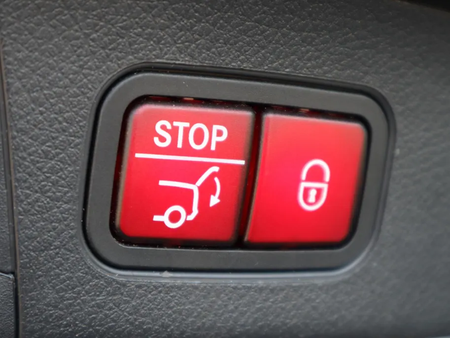 Mercedes-Benz EQA 250 Business Solution Luxury 67 kWh l Keyless l Panoramadak l Stoelverwarming