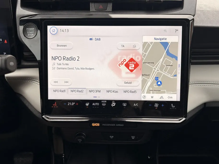 Ford Puma Gen-E 44 kWh DEMO I COMFORT PACK I WINTER PACK I APPLE CARPLAY / ANDROID AUTO I