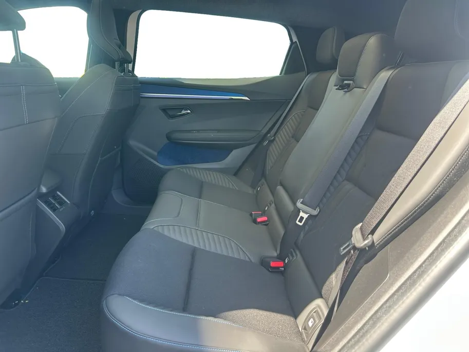 Renault Scénic E-Tech EV87 long range esprit Alpine | Panorama Dak | Memory Stoelen | Harman & Kardon | Stoel- & Stuurverwarming | Apple Carplay & Android Auto | Sfeerverlichting | Rijdende Demo