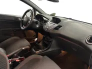 Ford Fiesta 1.0 EcoBoost ST Line NAVI AIRCO CRUISE CONTROLE LM VELGEN SPORTPAKKET ZEER DIKKE FIESTA VOLLEDIG ONDERHOUDEN VAN EEN LIEFHEBBER GEWEEST