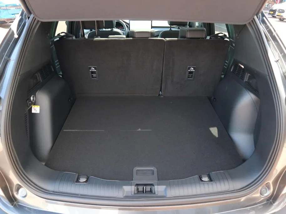 Ford Kuga 2.5 PHEV Active X | TREKHAAK | PANO | BLIS | ADAP CRUISE |