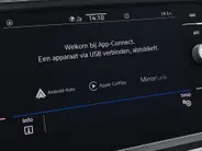 Volkswagen Tiguan 1.5TSI/150PK Life Business · Navigatie · Stoelverwarming · Apple/Android Car Play · Camera + Parkeersensoren · Garantie t/m 15-02-2027 of 100000km.