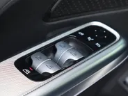 Mercedes-Benz E-Klasse Estate E 300 e AMG line